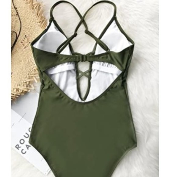 CUPSHE Women’s Ladies Vintage Lace Bikini Sets Beach Swimwear size L NWT - Picture 2 of 12